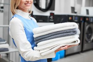 What Are the Benefits of an Online Laundry Service