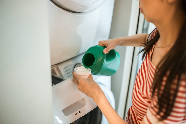 What’s the Difference Between Bio and Non Bio Laundry Detergent