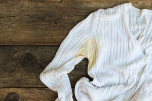 does dry cleaning remove armpit stains